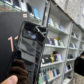 Mi 11 ultra 12/256Gb