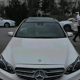 Mercedes-Benz 400E 2015