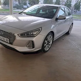 Hyundai Elantra GT 2017