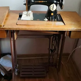 машинка швейная