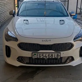Kia Stinger 2022