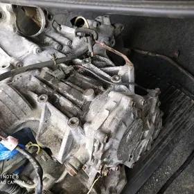 Nissan maxima коробка