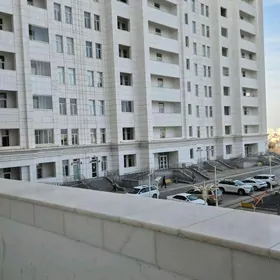 Arenda Çehow elitka