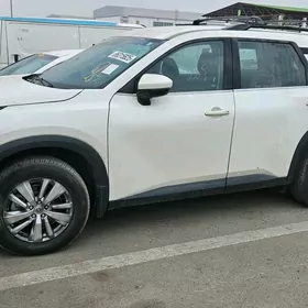 Nissan Pathfinder 2022