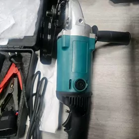 Makita bolgarka 230llyk