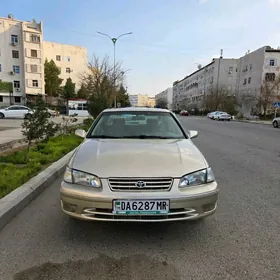 Toyota Camry 1997