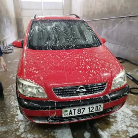 Opel Zafira 2000