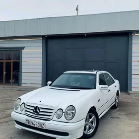 Mercedes-Benz E-Class 1998