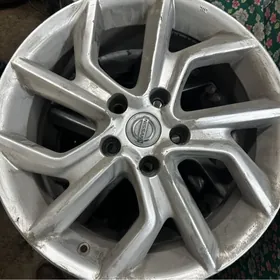 Nissan Sentra 4disk R17