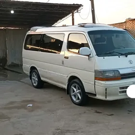 Toyota Hiace 1990