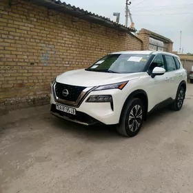 Nissan Rogue 2023