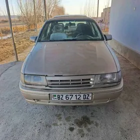 Opel Vectra 1989
