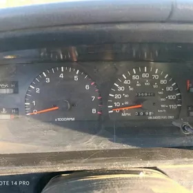 Toyota 4Runner 1995