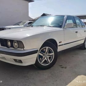 BMW 525 1989