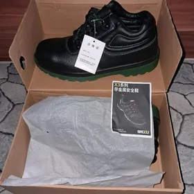 Новые спец ботинки