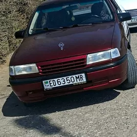 Opel Vectra 1992