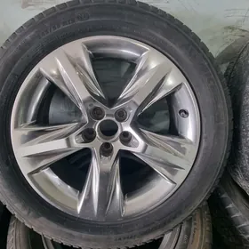 19лик Лимитед Хигхландер