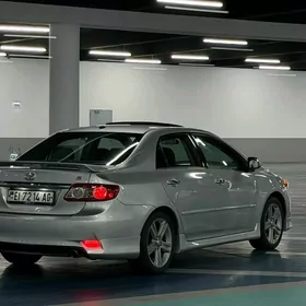 Toyota Corolla 2011