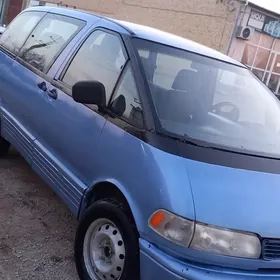 Toyota Previa 1995