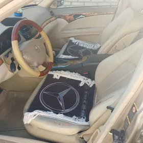 Mercedes-Benz E320 2003