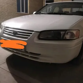 Toyota Camry 1997