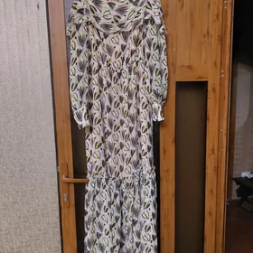 платья для девочек и женщин