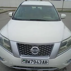 Nissan Pathfinder 2013