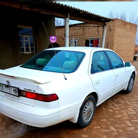 Toyota Camry 1997