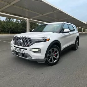 Ford Explorer 2023