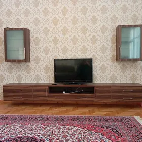 полка под телевизор