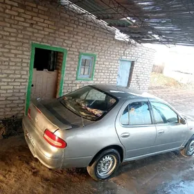 Nissan Bluebird 1993