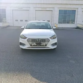 Hyundai Accent 2021