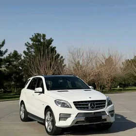 Mercedes-Benz ML400 2015