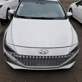 Hyundai Elantra 2021