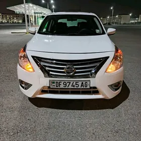 Nissan Versa 2017