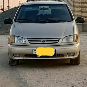 Toyota Sienna 2001
