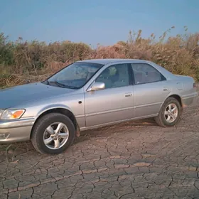 Toyota Camry 1999