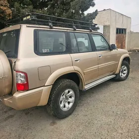 Nissan Patrol 1998