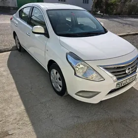 Nissan Sunny 2021
