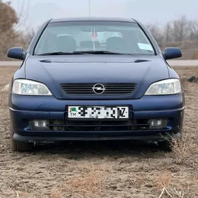Opel Astra 2000