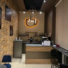 Barista gyz  gerek gyssagly