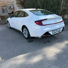 Hyundai Sonata 2020