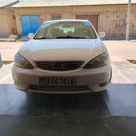 Toyota Camry 2005