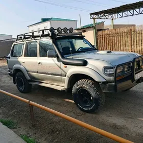 Toyota Land Cruiser 1995