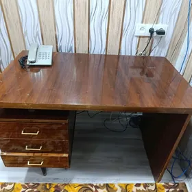 стол письменный