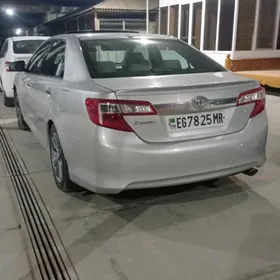 Toyota Camry 2012