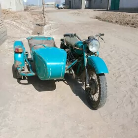 Ural 4320 1988