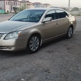 Toyota Avalon 2005