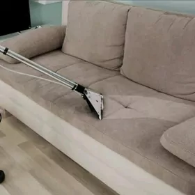 Himcistka Haly Diwan Kiresla