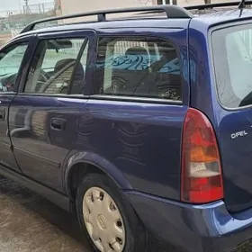 Opel Astra 2000